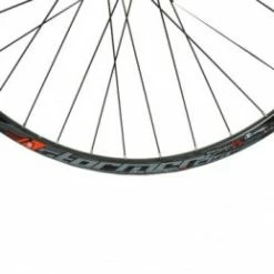 Marque Roue Route 700 Stormer Tubeless Av Disc Moyeu Shima. Rs470 Noir Axe 12-100mm Rayons Inox Noirs (Pour Pneu 23-25-28) -Accessoires Vélo Soldes roue route 700 stormer tubeless av disc moyeu shima rs470 noir axe 12 100mm rayons inox noirs pour pneu 23 25 28 2
